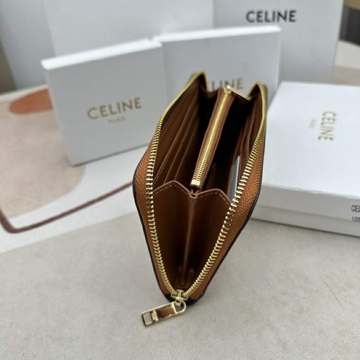 Picture of Celine Wallets _SKUfw225667782fw